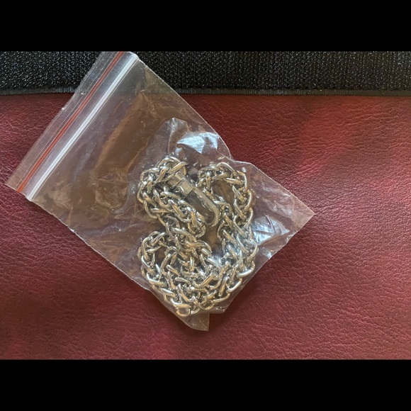 NWT - Beige Vegan Leather Clutch Purse - Make-up bag - Stash bag - smell… - Picture 6 of 12